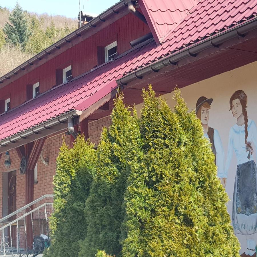 Villa Domek Nad Rzeczka Zabnica Exterior foto